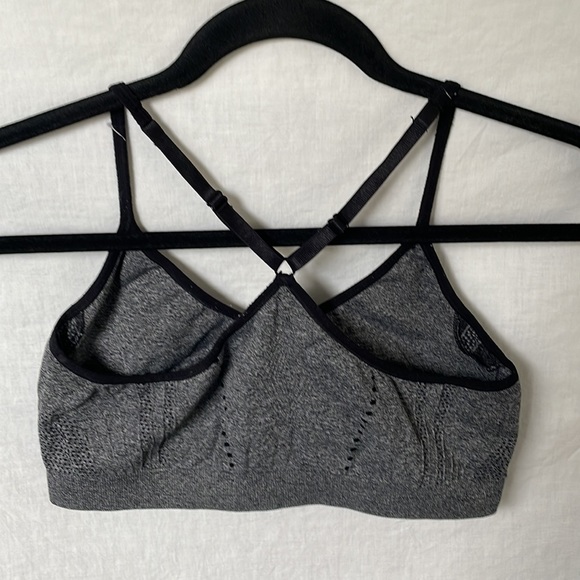 Gray Sports Bra Size M/L - Picture 3 of 7